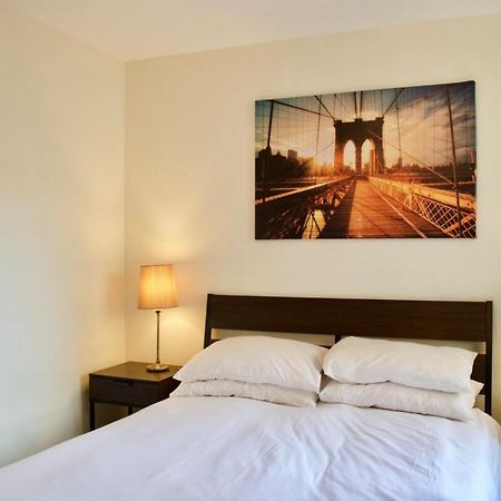 Modern 2 Bedroom City Centre Flat Единбург Екстериор снимка